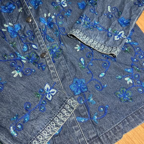Coldwater Creek Women’s Denim Button Up Embroidered cabincore Boho Western Shirt - Picture 2 of 7